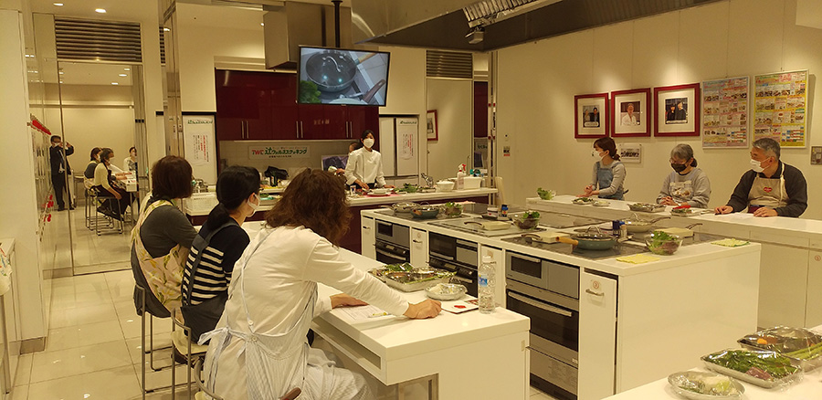 グリーンパンで作る五島列島産・新鮮食材を用いた ヘルシー料理教室3